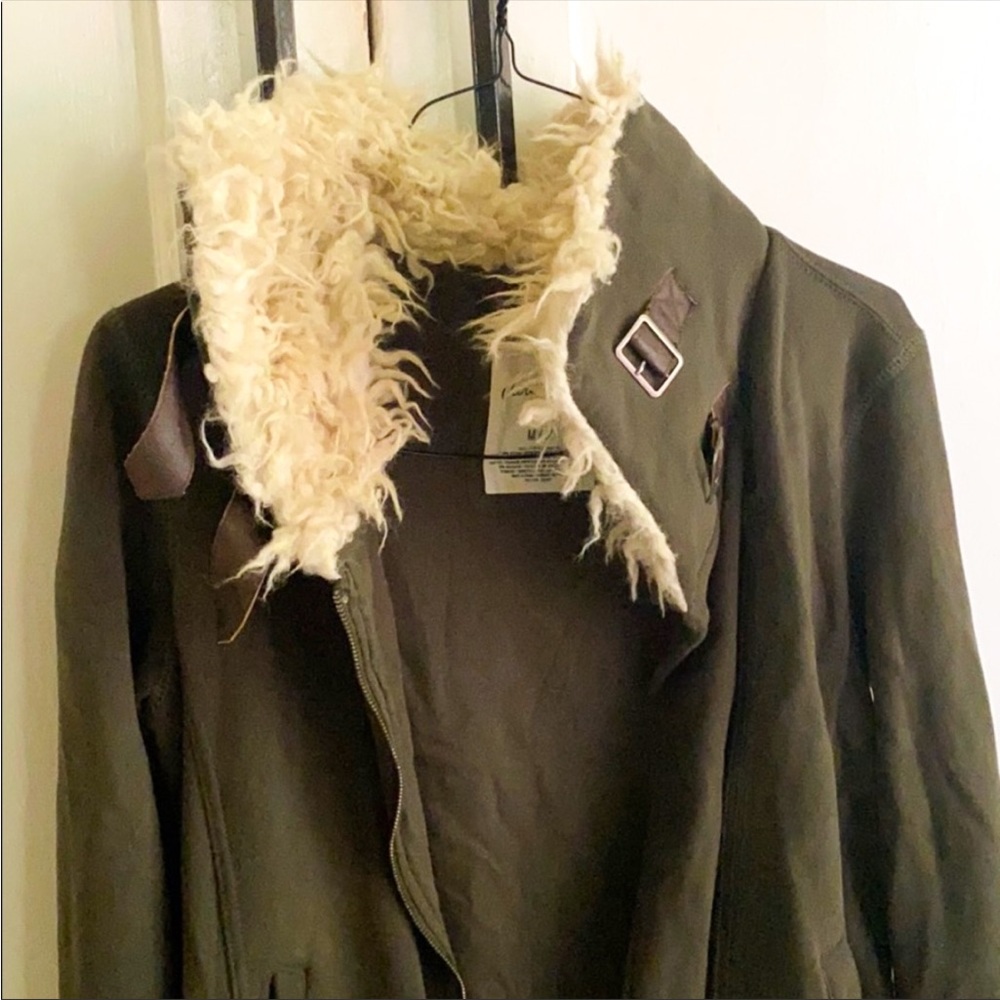 Aeropostale army green fabric jacket with fur hood